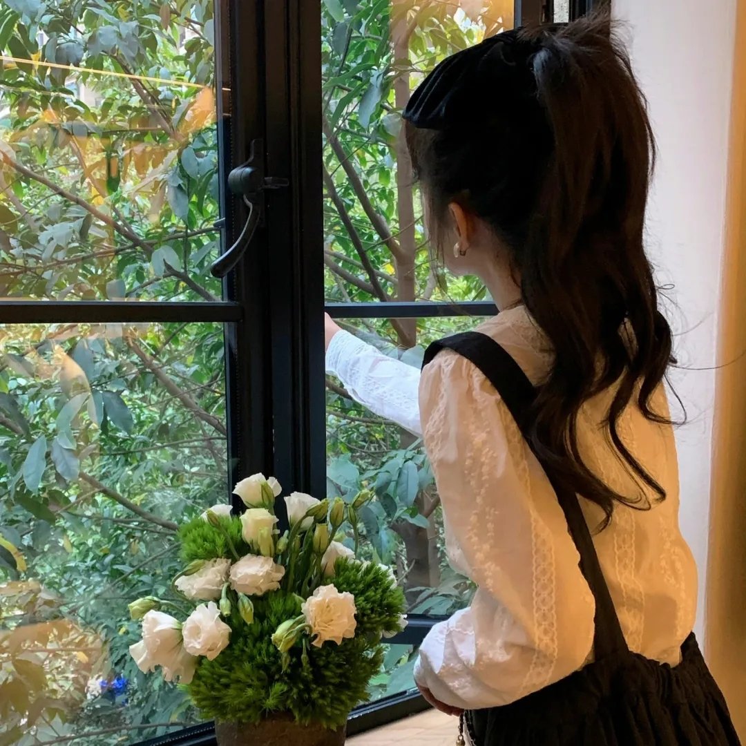 晓看南山暮看云